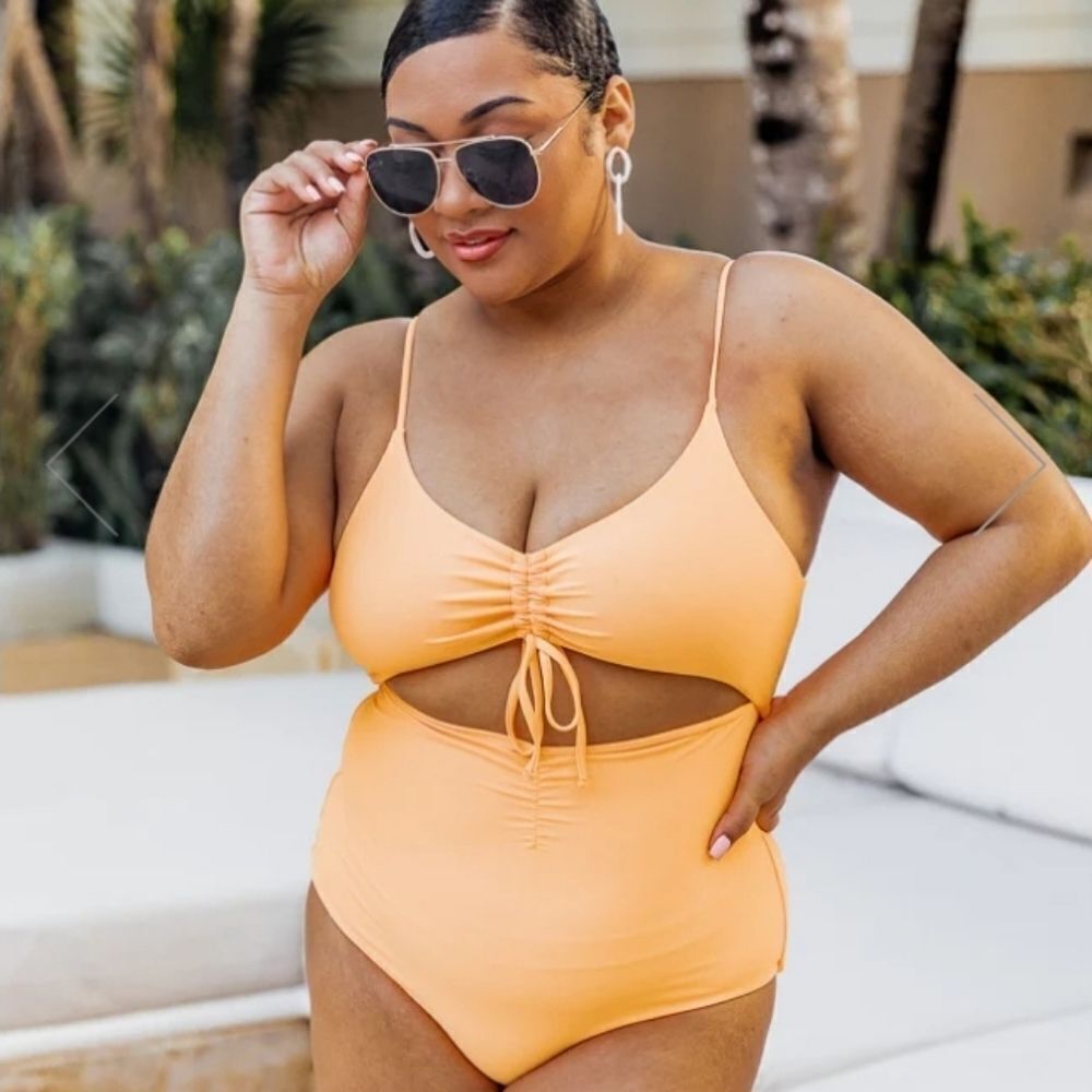 NWOT - ALL INCLUSIVE RESORT ORANGE CINCHED CUTOUT ONE PIECE SWIMSUIT - Picture 5 of 9